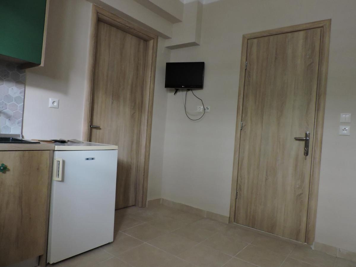 Apartment In 아스프로발타 외부 사진
