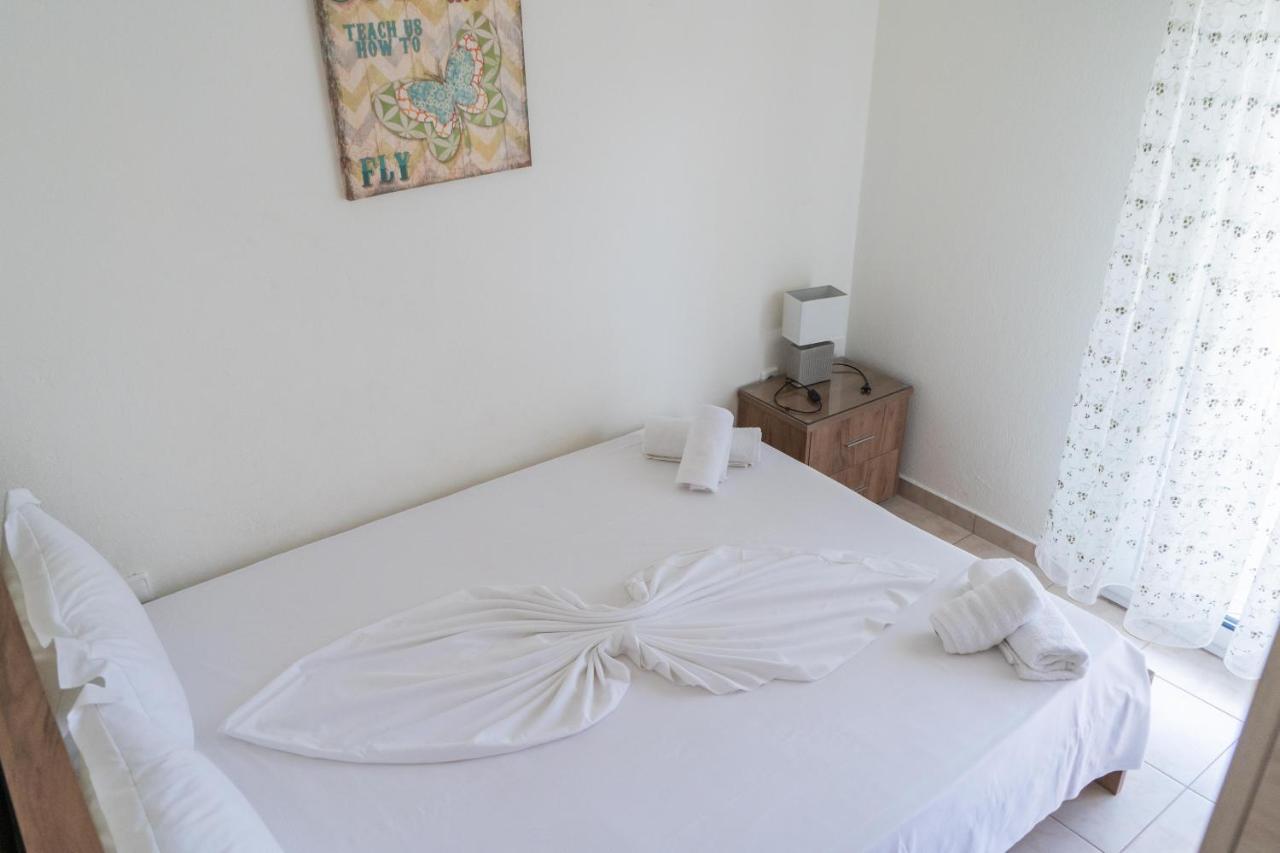 Apartment In 아스프로발타 외부 사진