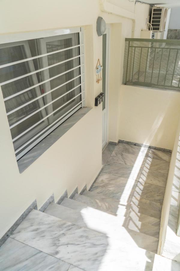 Apartment In 아스프로발타 외부 사진